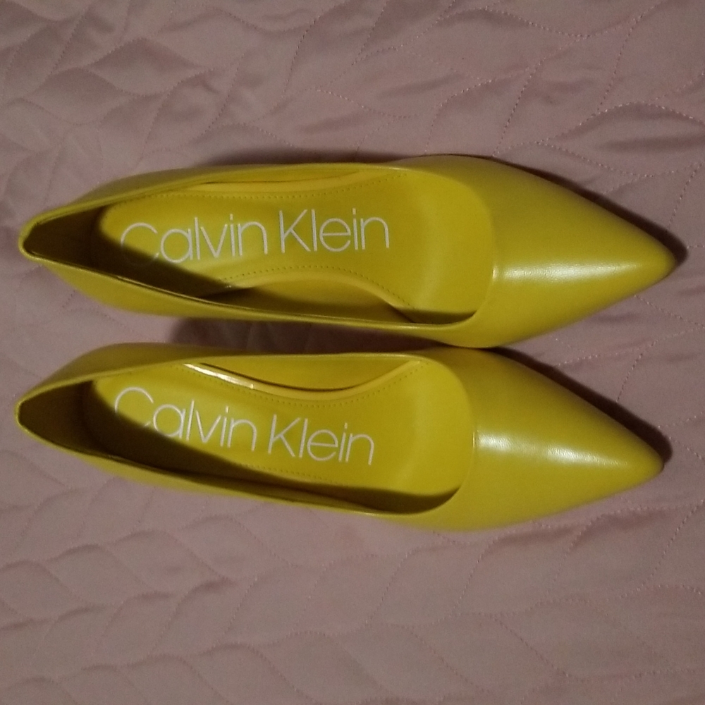 W #6.5 - Hill shoes
